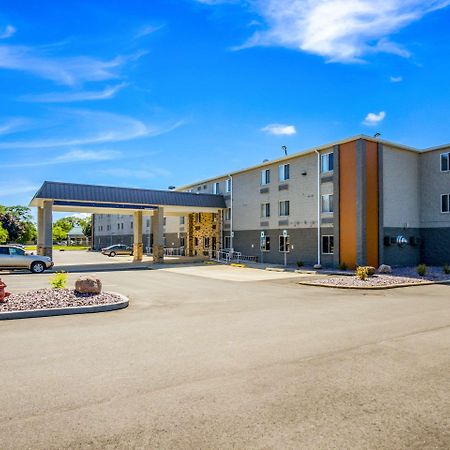 Americinn By Wyndham Madison Wi Exterior photo